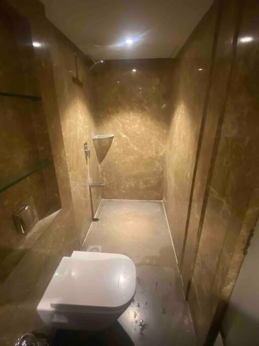 Apartmán Bandra'S Prime Luxurious 2 Bhk Bombaj Exteriér fotografie